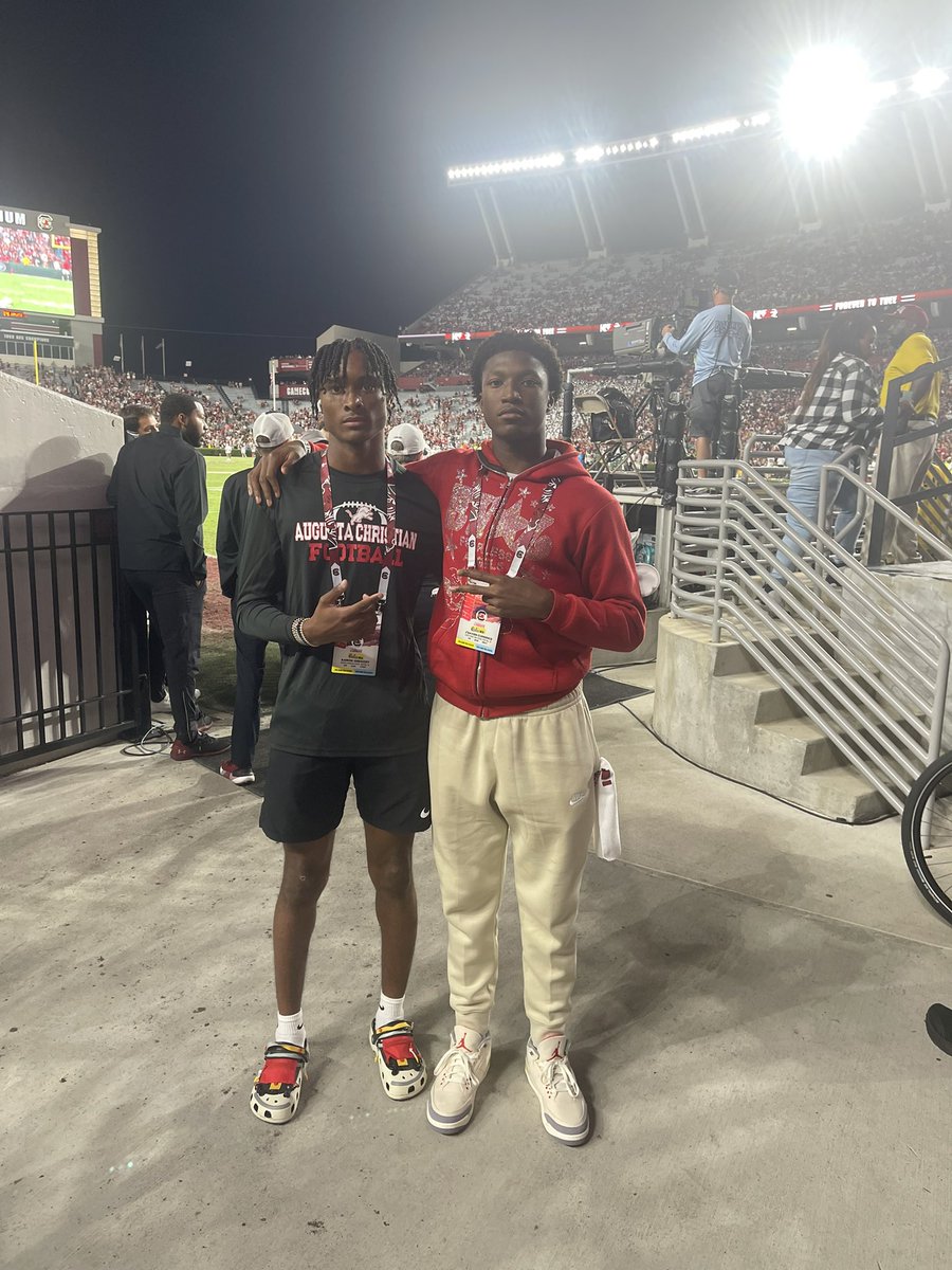 2 Of the Top up & coming prospects in the class of 2026 at University of S.Carolina tonight.J’Zavien Currence”Fat Jay”(SC)ATH/DB/WR & Aaron Gregory”Kid Flash”(GA)ATH/WR/DB @AaronGregory_07 @JZavien @FBUAllAmerican @AlPopsFootball @UANextFootball @NPCoachJeff