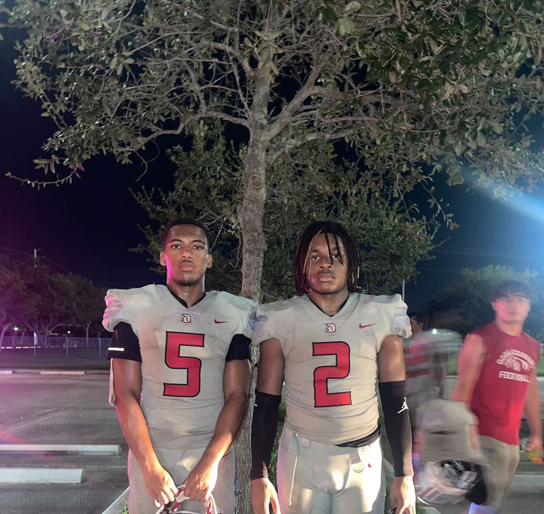 Rising Stars (@jerryrecruiting) on Twitter photo Doral Academy senior running back duo, <a href="/JasonDemetrius3/">Jason Demetrius</a> & @nolimitmark1, largely contributed to the Firebirds 422 rushing yards and 6 touchdowns against Miami Southridge. Doral Academy senior running back duo, <a href="/JasonDemetrius3/">Jason Demetrius</a> & @nolimitmark1, largely contributed to the Firebirds 422 rushing yards and 6 touchdowns against Miami Southridge.
