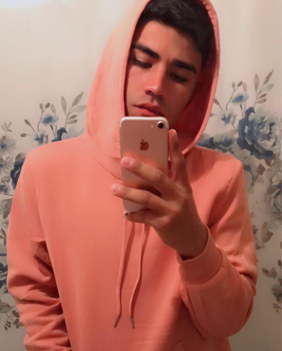 David09123645's tweet photo. ¡Pink and Yellow!💗💛 https://t.co/5T59ibEtDQ
