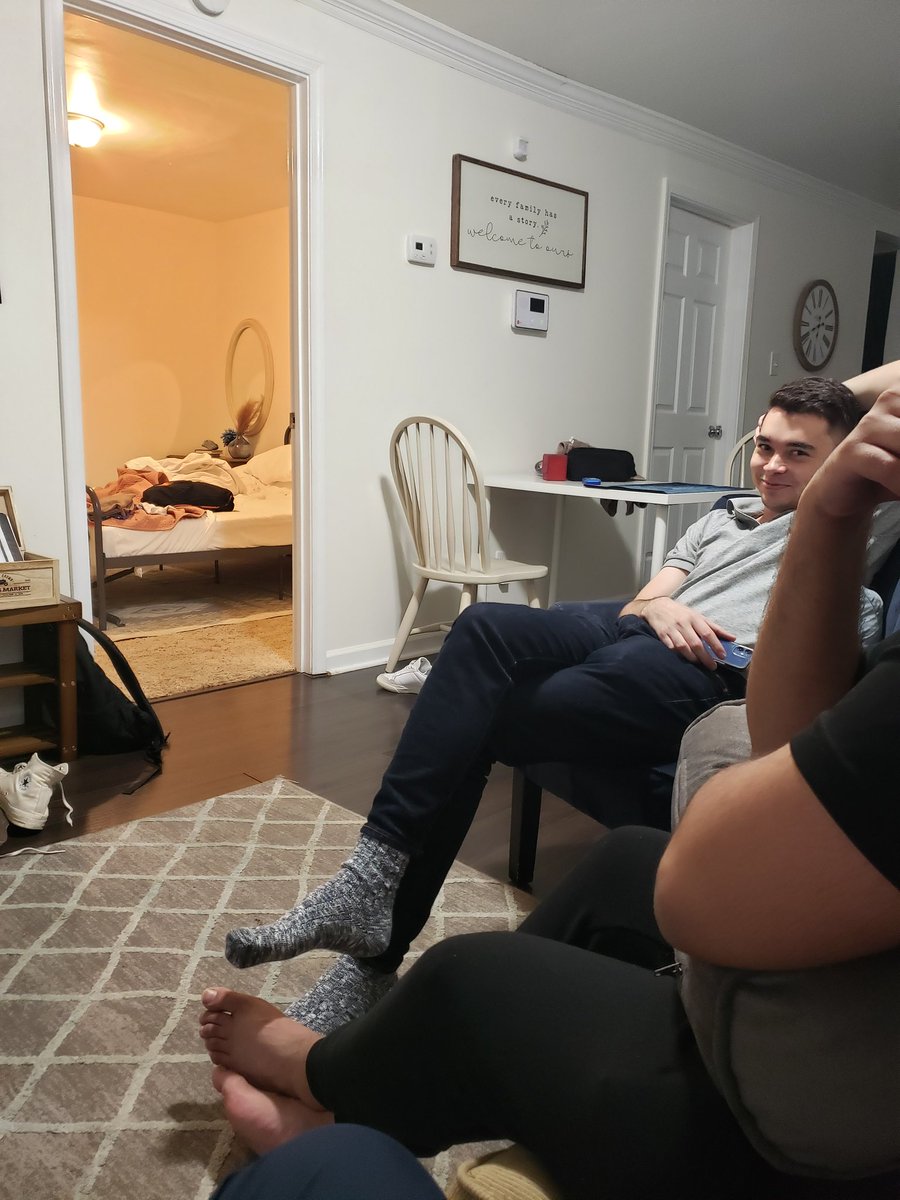 After a long day on Oldhim, nothing delights <a href="/IsaakKrut/">Isaak Krut</a> more than watching <a href="/MattRogersNZ/">Matt Rogers</a> pummel his way through top8. Like a child in a candy store