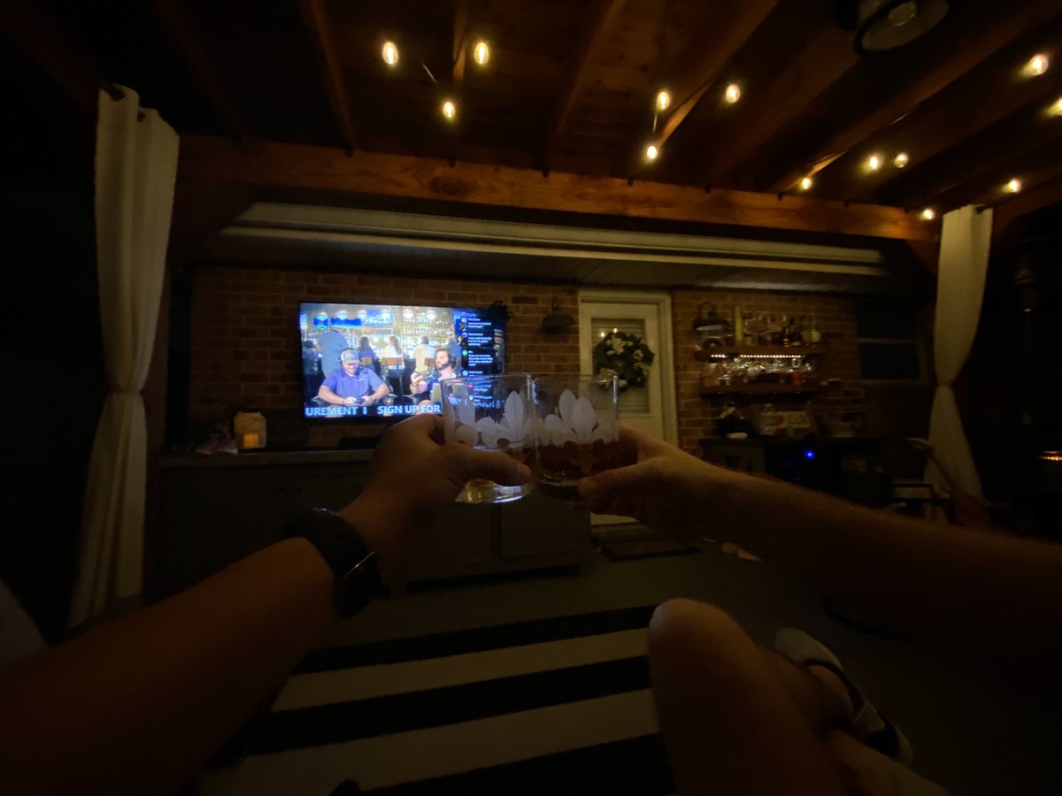 adamzander_11's tweet photo. @MattMoscona @TBob53 Cheers boys #WhiskeyandWine https://t.co/VnVSAwyPsD