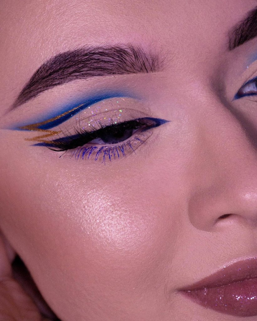domixkromix's tweet photo. #Ravenclaw vibes using @ColourPopCo Harry Potter collection 💙 https://t.co/skf0KZdQwX