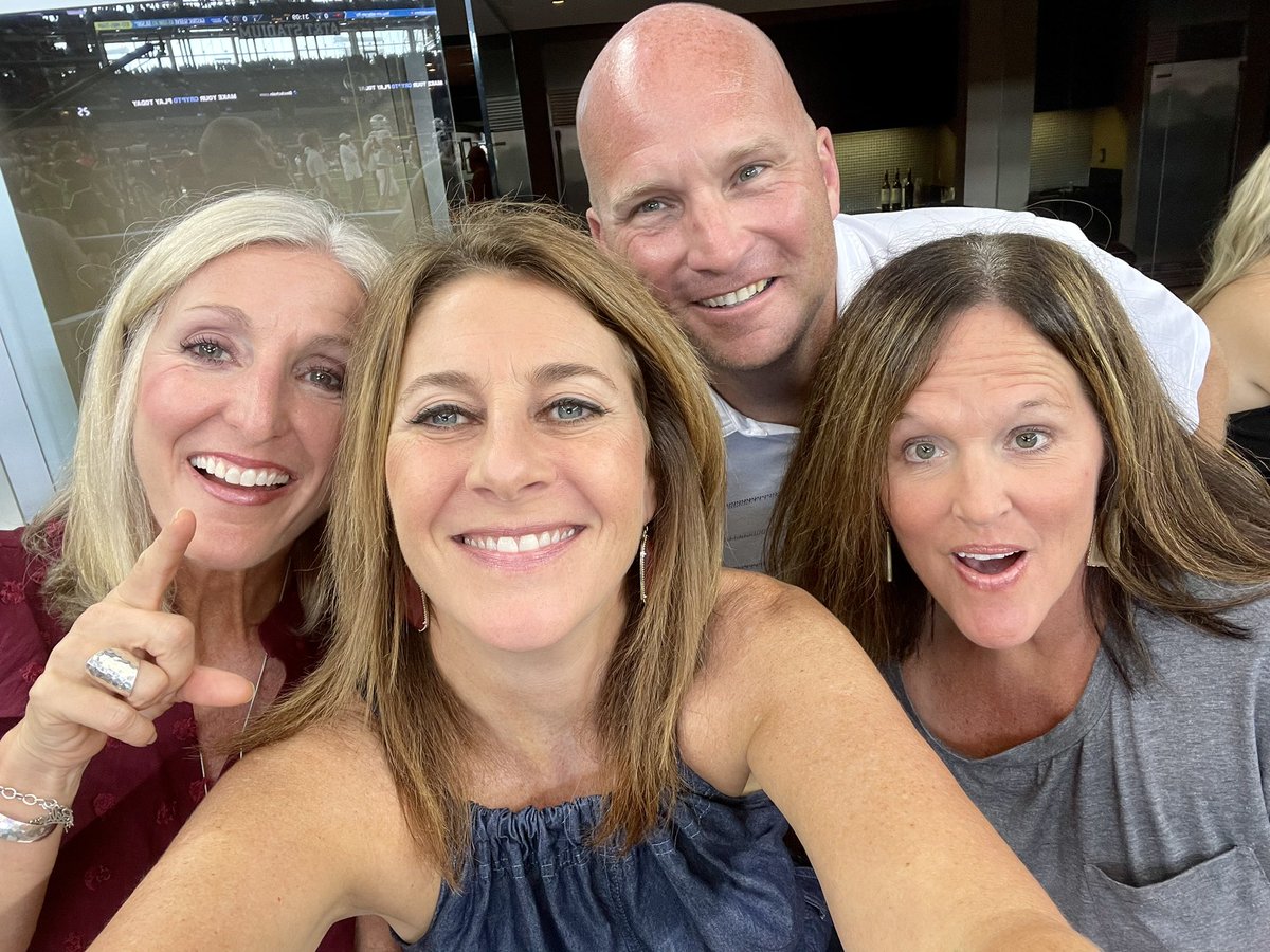 Kimberly Raymond tweet media