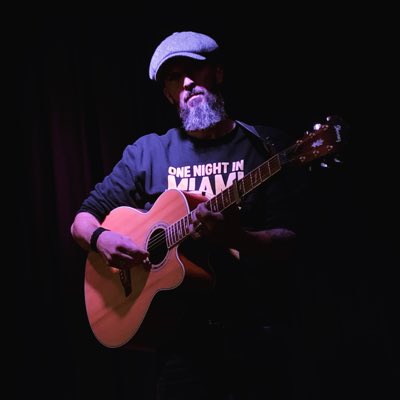 herrdennehy's tweet photo. #NewProfilePic https://t.co/BQsQd0xTqp