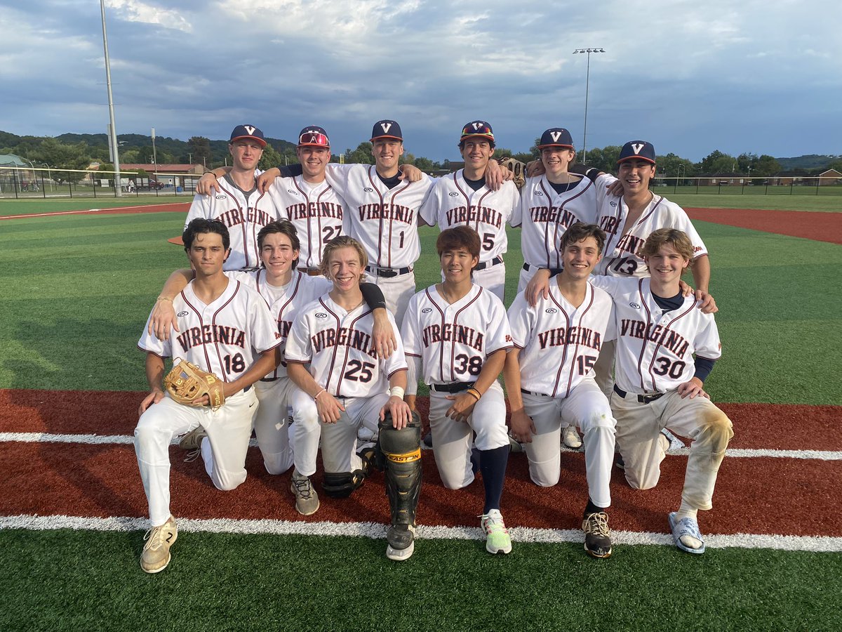 uvaclubbaseball's tweet photo. Very happy Saturday for the squad today as we go 2-0! Charlie went 6 strong and Hayden closed it out. Finally brought the bats out with a million lineouts #happysaturday https://t.co/3Tv3gnLNch