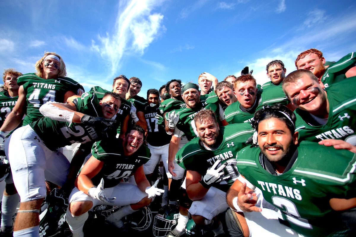 IWUTitanFball's tweet photo. Got it done. 😤

26 unanswered points completes the comeback. Titans down the Pioneers 26-21.

#TGOE #d3fb https://t.co/CcRY1n3jQf