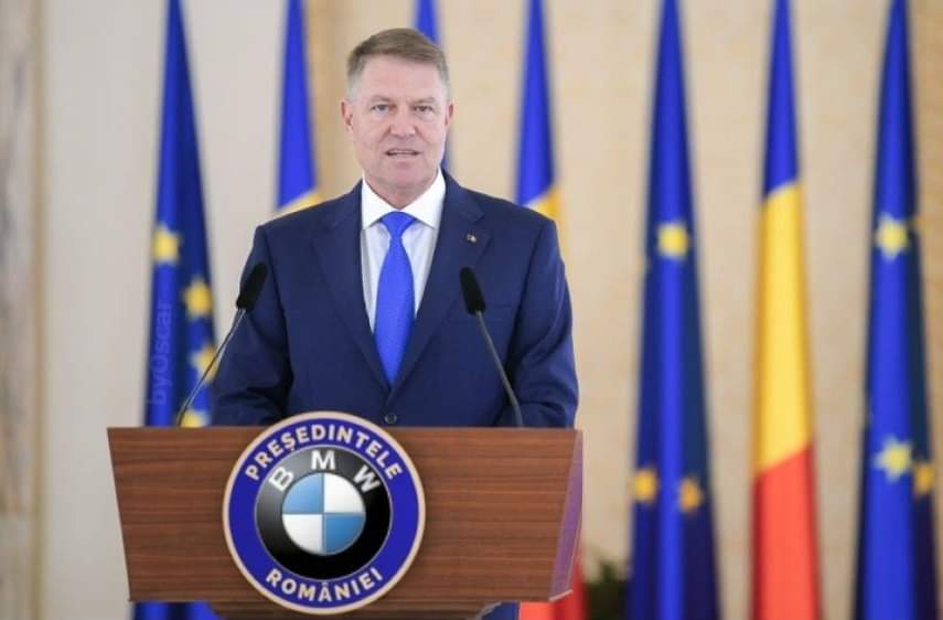 Klaus BMWerner Iohannis.