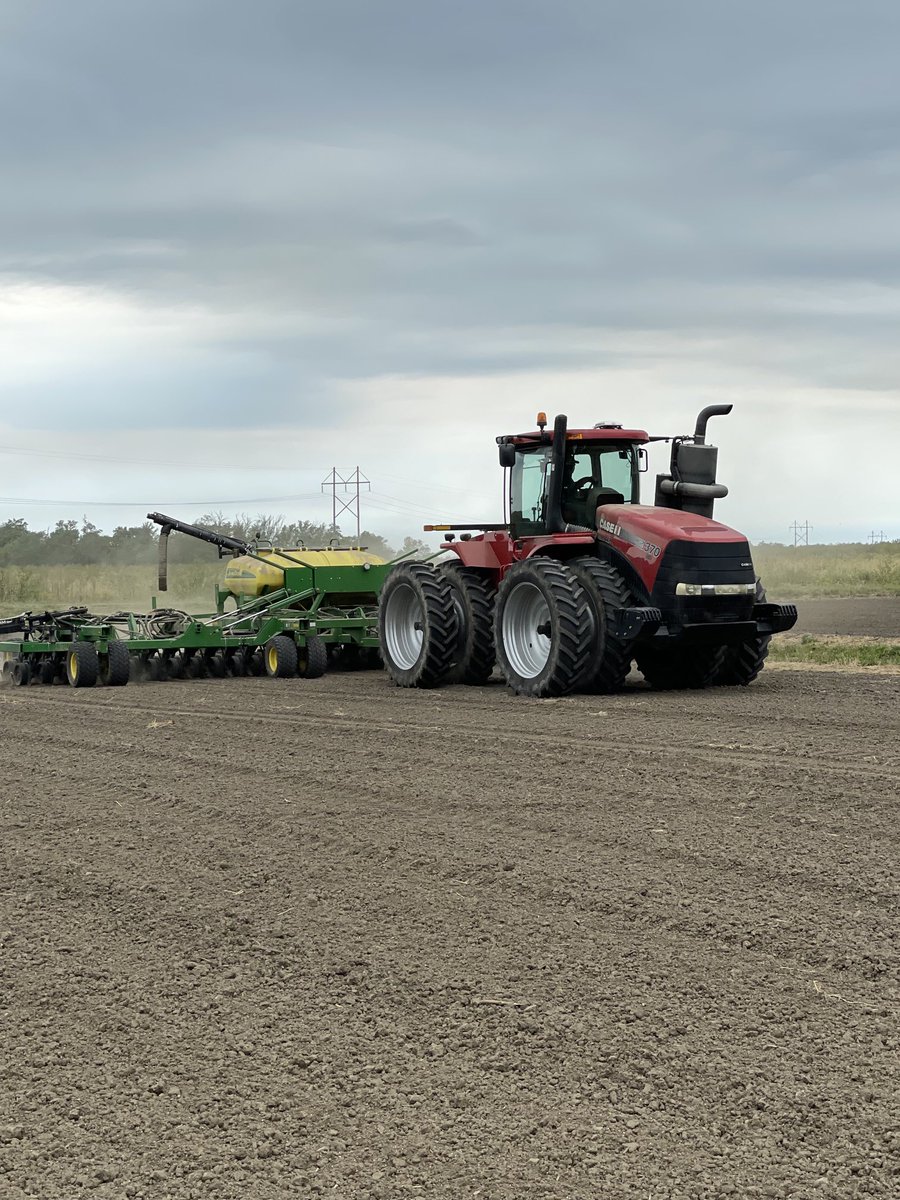 Taking advantage of the weather, Wheat in the dust!
Dyna-Gro 9182, also planting next years ⁦<a href="/OhioCornWheat/">Ohio Corn & Wheat</a>⁩ high yield field!!!
⁦<a href="/NutrienAgRetail/">Nutrien Ag Solutions</a>⁩ ⁦<a href="/NutrienEast/">Nutrien Ag Solutions-East</a>⁩ ⁦<a href="/DynaGroSeed/">Dyna-Gro Seed</a>⁩ ⁦<a href="/rileylaber/">Riley Laber</a>⁩ ⁦<a href="/GretaGrayHacker/">Greta Gray</a>⁩ ⁦<a href="/AgricenCo/">Agricen</a>⁩ ⁦