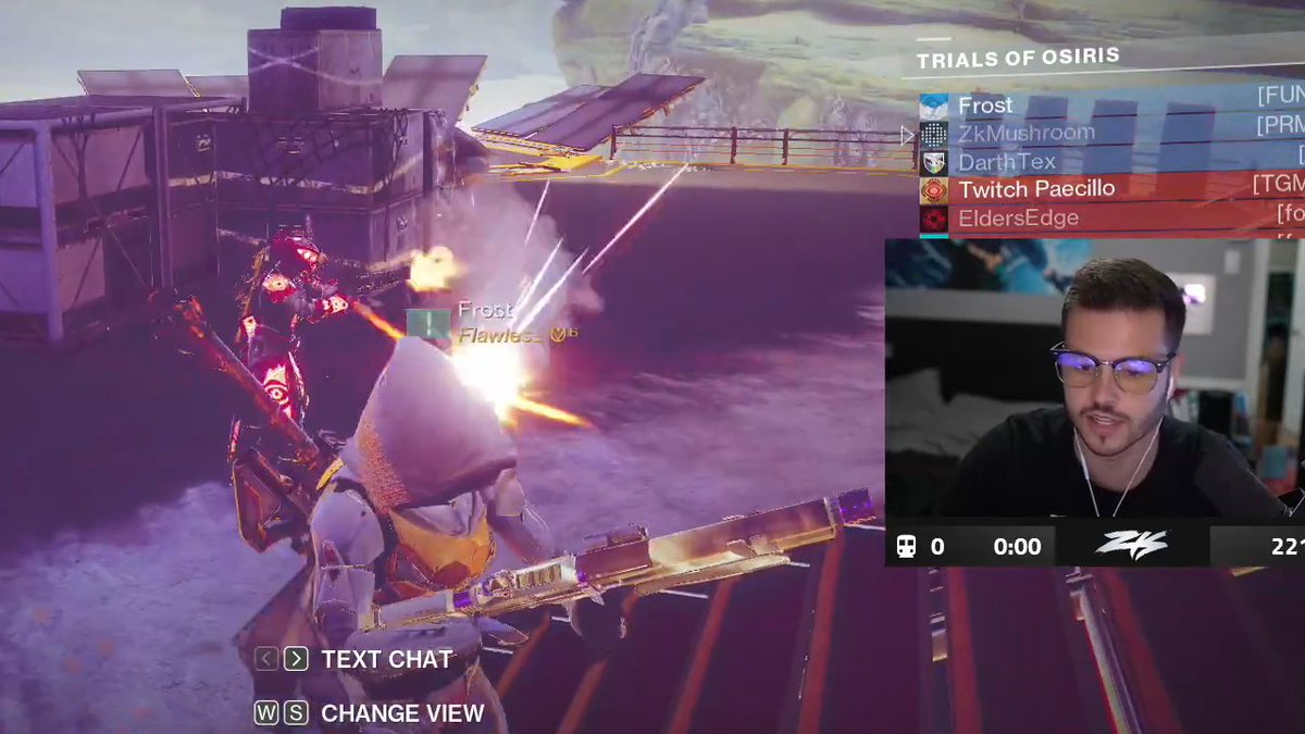 mislead's tweet photo. In ANY other game BUT Destiny 2 if you see this image you'd think the other person is cheating immediately... https://t.co/widZPpNPQc