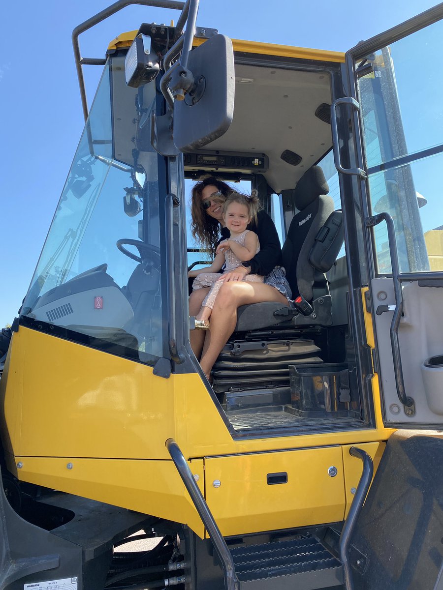 DeltaCompanies's tweet photo. We had a great time at todayβs Touch-A-Truck hosted by Cape Girardeau Parks & Recreation at Shawnee Park.
Here are a few photos of some of the folks who stopped by our display.
#TouchATruck #DeltaROCKS #DeltaCos #CapeGirardeau #HavingFun @cityofcape https://t.co/RAynvx7cl4