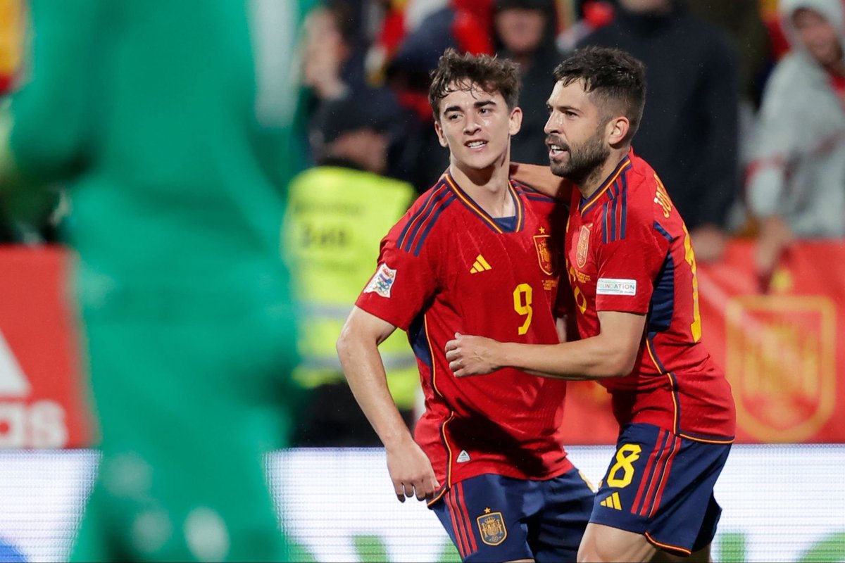 iCule8_'s tweet image. Gavi #SPASWI