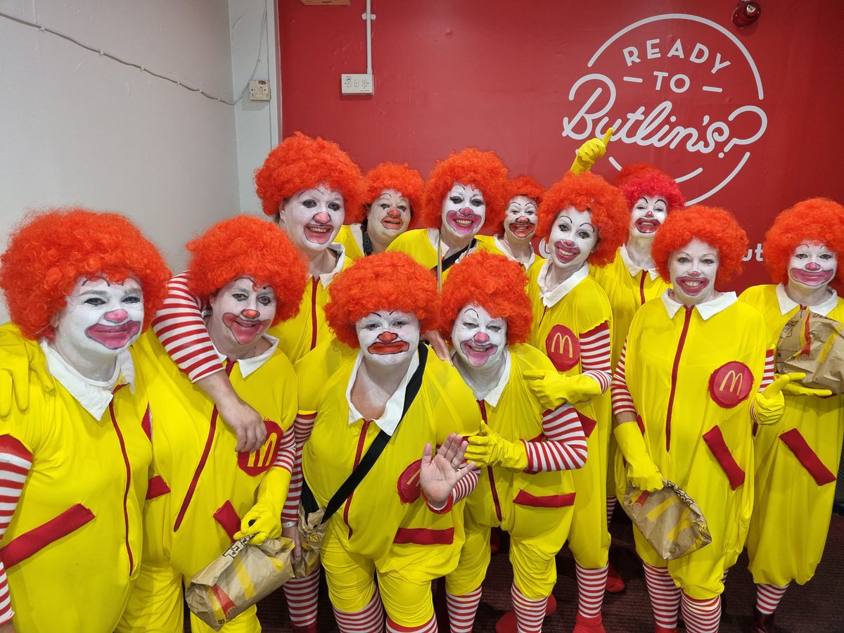 faithfulwestie's tweet photo. We're lovin' it @Butlins Skegness @BigWeekenders #80sweekend @Absolute80s @McDonalds #ronaldmcdonald https://t.co/hpeebGO8vq