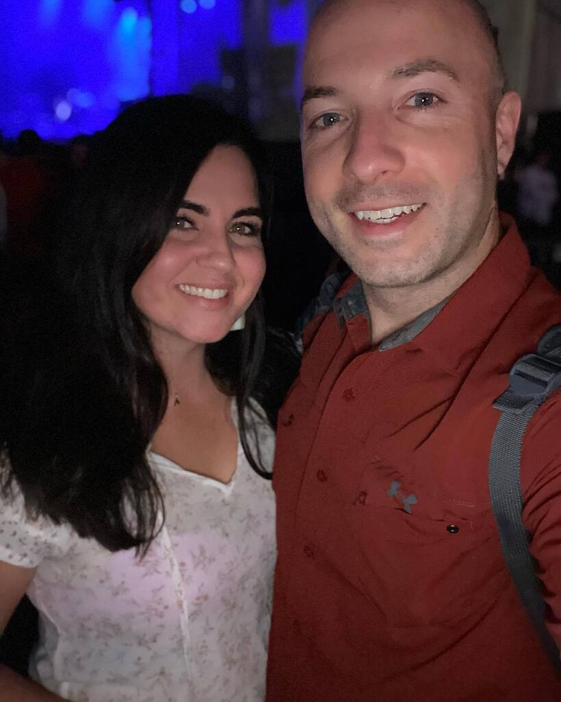 MattEarley's tweet photo. FORMAT Festival Night 1: date night to see Nile Rodgers, Phoenix, The War on Drugs, and Fatboy Slim (in that little red barn!). We had fun! 

#formatfestival #art #music https://t.co/tNYwkbs2s1 https://t.co/35UvPf9XJE