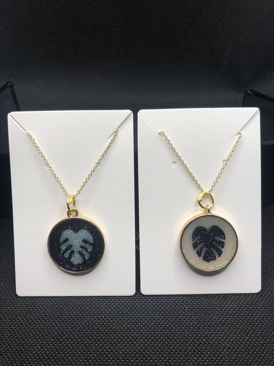 MeganDrebing's tweet photo. Get next day shipping all week🥰🥰🥰 https://t.co/oxZe9336uF https://t.co/kfNs86jpq4
