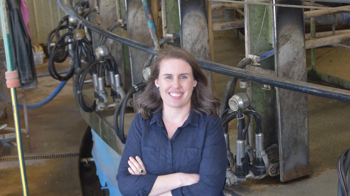 As a city kid, Renata Cumming dreamed of the wide-open spaces.
Today she’s a young leader in the dairy industry &amp; doing her bit to break down stereotypes about women in the industry &amp; promote farming on her Instagram account. 👩🏻‍🌾 🙌 

dairynewsaustralia.com.au/news/young-lea…

#VisibleFarmer