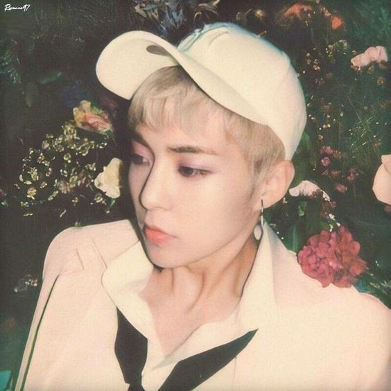 #XIUMIN #EXO <a href="/weareoneEXO/">EXO</a>