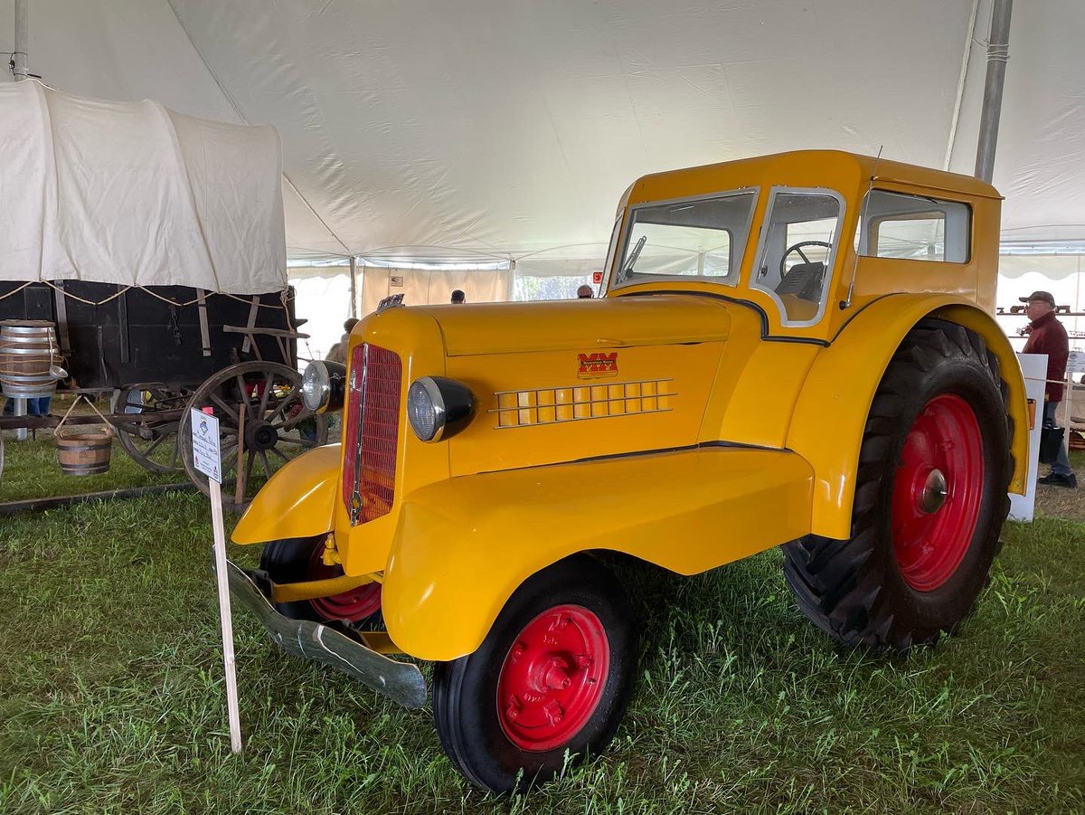 JKendrickAuthor's tweet photo. That’s a wrap!
A few more interesting things from this week’s International Plowing Match in Kemptville Ontario.
#ipm2022 #ipm2022antiques #oldwagon #oldbuggy #oldvehicles #localheritage #rurallife #localhistory #funtimes #volunteer #easternontario https://t.co/tnzu8v9y5b