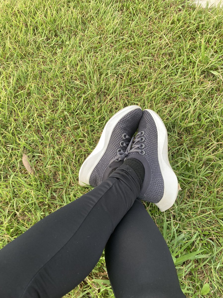 TKTradingsco's tweet photo. 週課の朝ラン完了!
水道水すら美味しく感じる!
ラン用は #NewBalance #Freshform から #allbird #Dasher に買い替えました。
#オールバーズ はクッション性が高いですね。
BGMは #Sublime のファーストアルバムで。
海に合います。
#朝活
#朝ラン
#ストレス解消
#無料 https://t.co/dkLyCsS5p2