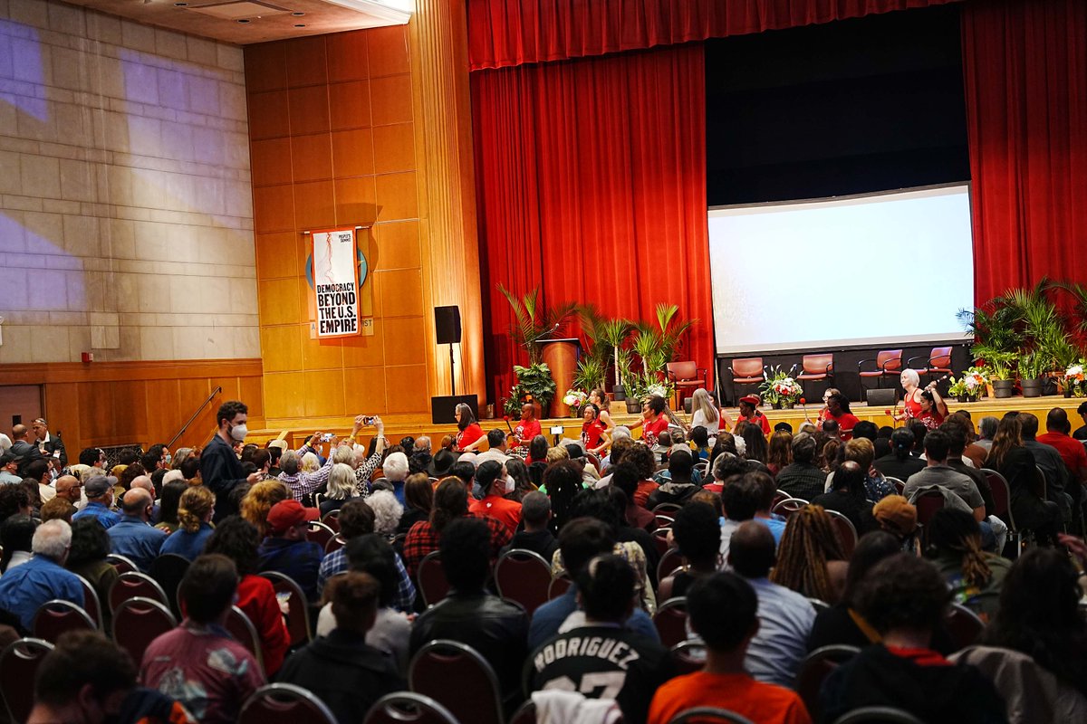 The People's Forum tweet media