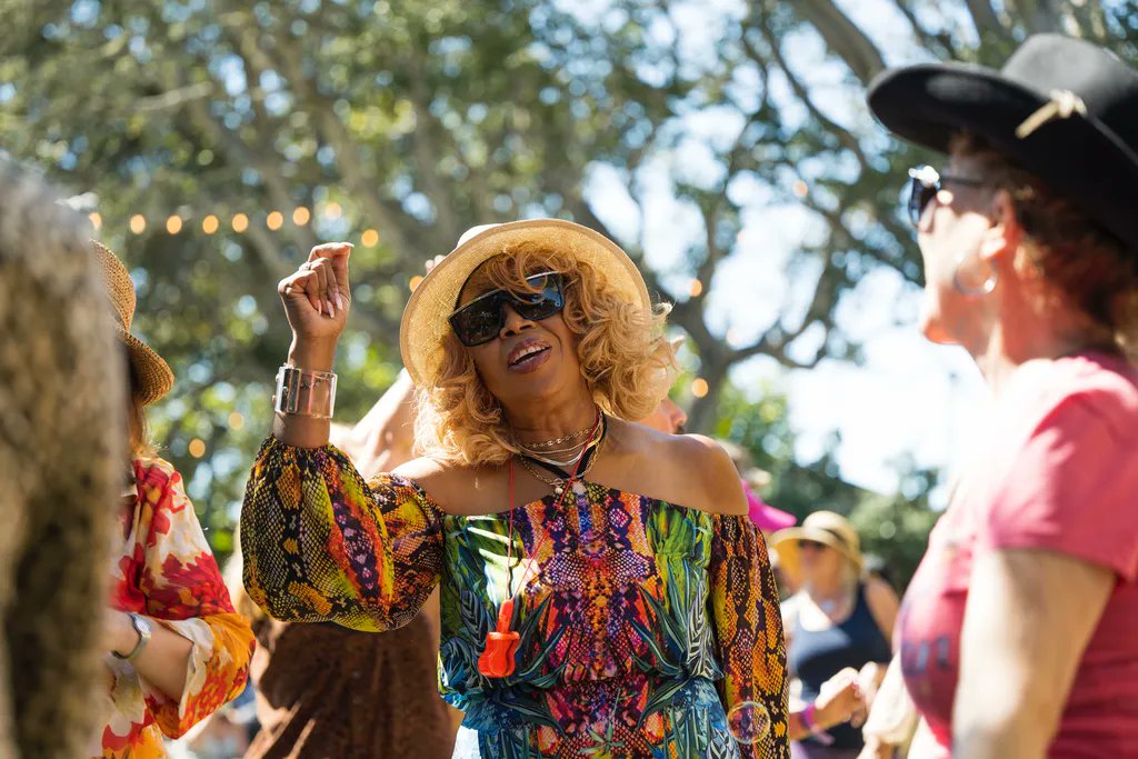 MontereyJazz's tweet photo. We're up and dancing all across the festival! 
@FleurineMusic and @SalsGreenhouse brought some amazing energy earlier in the day 🎶 https://t.co/gZlRQW7IqN