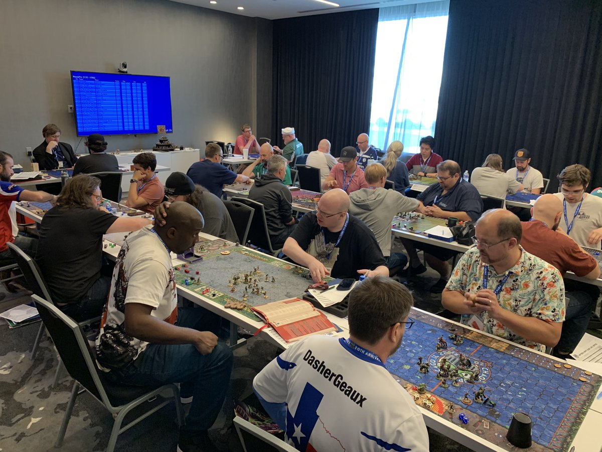 ChaosCup's tweet photo. Chaos Cup 2022 is in Round 4!!  160 Coaches in the throes of anguish https://t.co/kVpZ0bx254