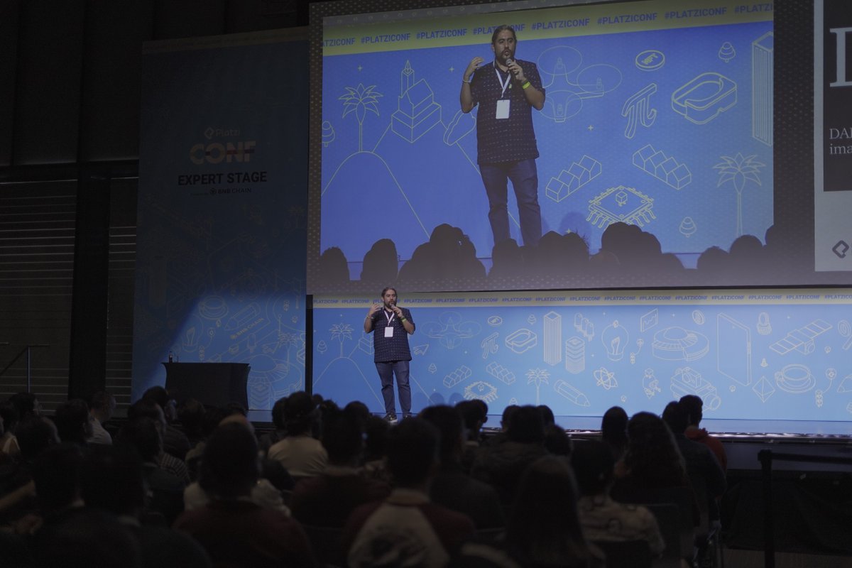 platzi's tweet photo. "Cuando hablo de crypto, sueño con el futuro. Latinoamérica está haciendo crytpo y estamos en un punto en el que podemos soñar la forma de hacer transacciones. 

Empiecen haciendo proyectos web3 como hobby" @cvander en #PlatziConf 

Conéctate: https://t.co/mP5CIySpFJ https://t.co/PI77ec6PIM