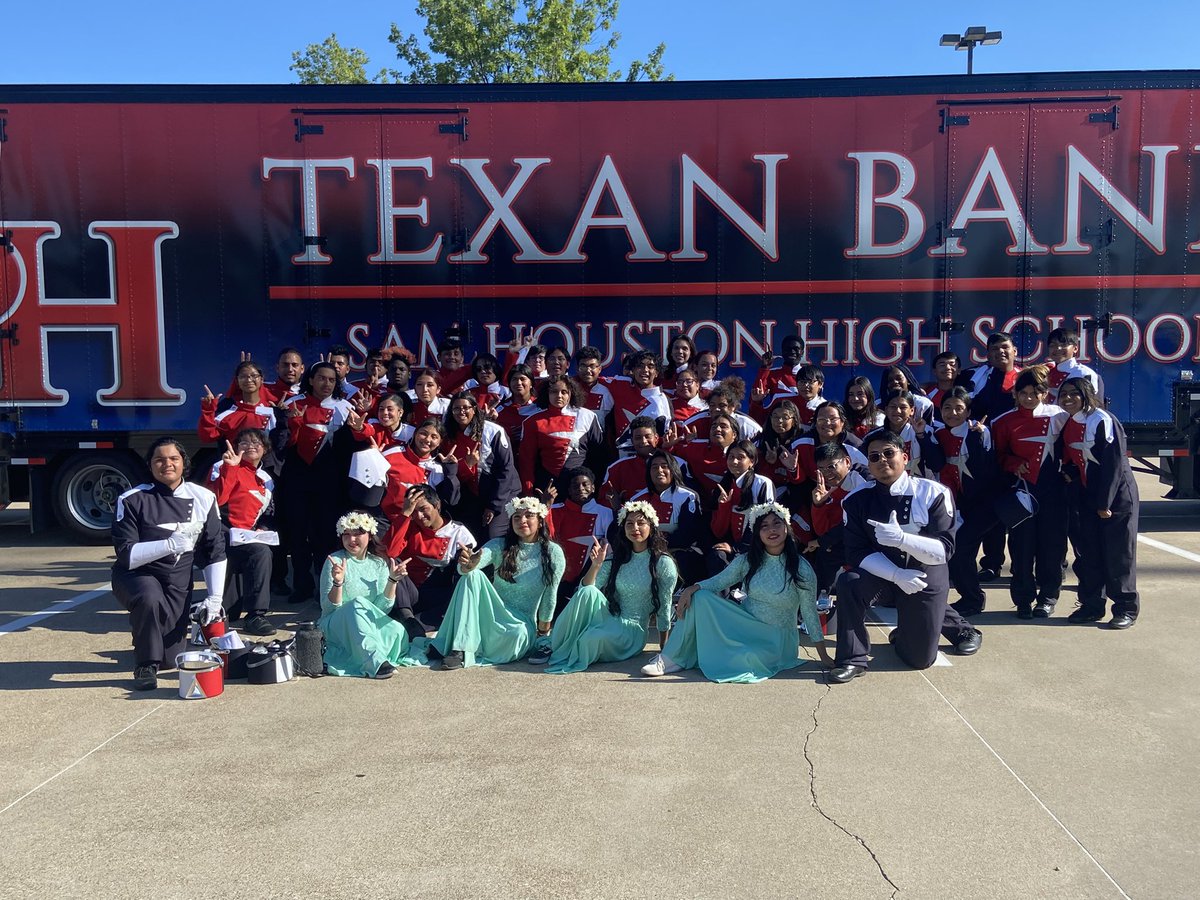 Competition went really great today! We may be small but we put on a good show and work hard. Good job today Texans! 👏🏻👏🏻