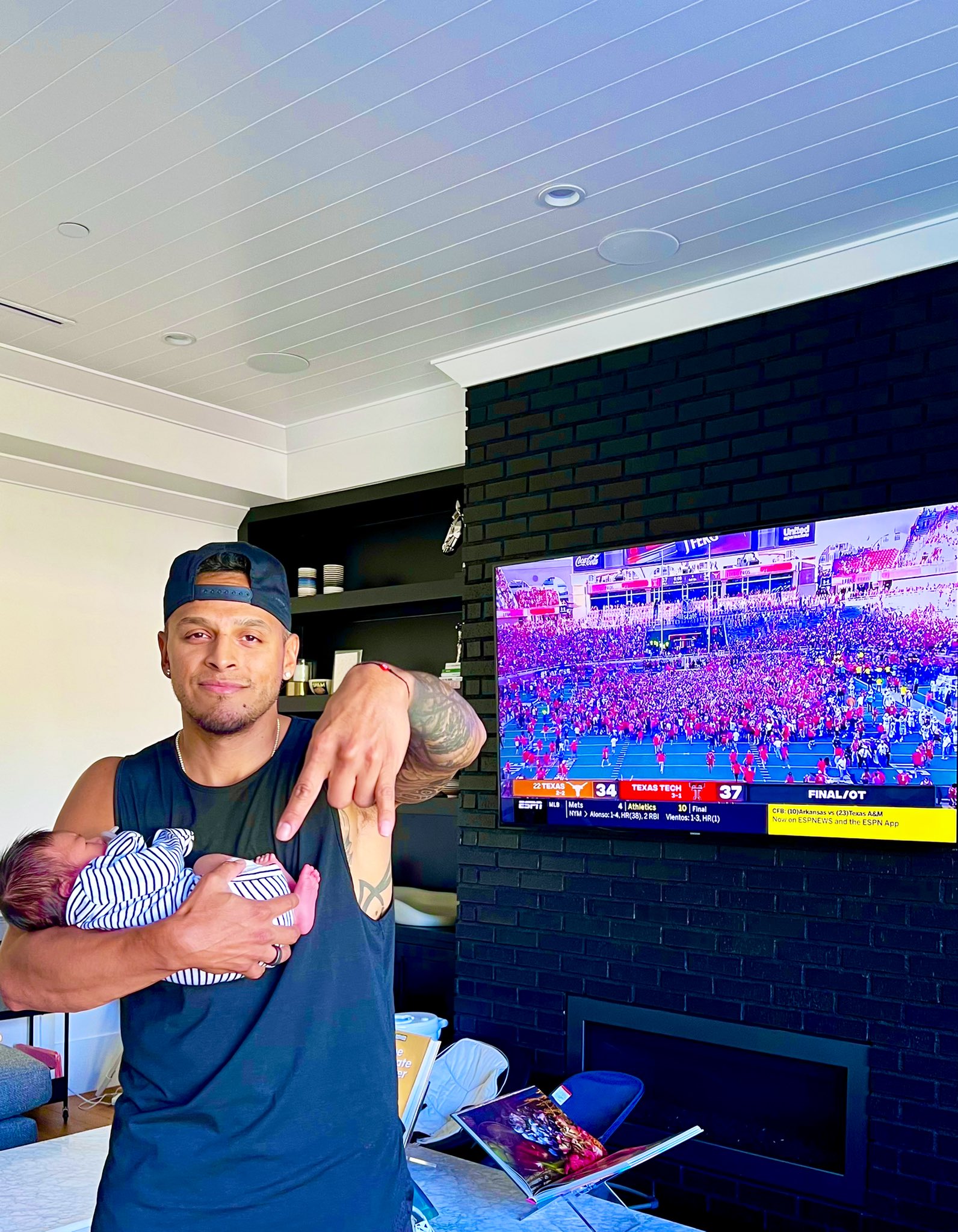 Aj Ramos on Twitter "Can’t give me a penalty lol Horns all the way