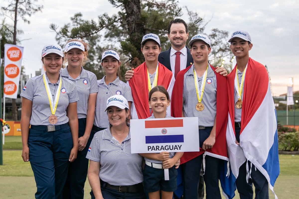 RolangaPy's tweet photo. #Golf | 🥇🏆🇵🇾⛳🏌🏻 Paraguay se consagró bicampeón en equipos e individual del Sudamericano Pre Juvenil, que concluyó este sábado en el Yacht y Golf Club Paraguayo. https://t.co/emc4uSdWM4