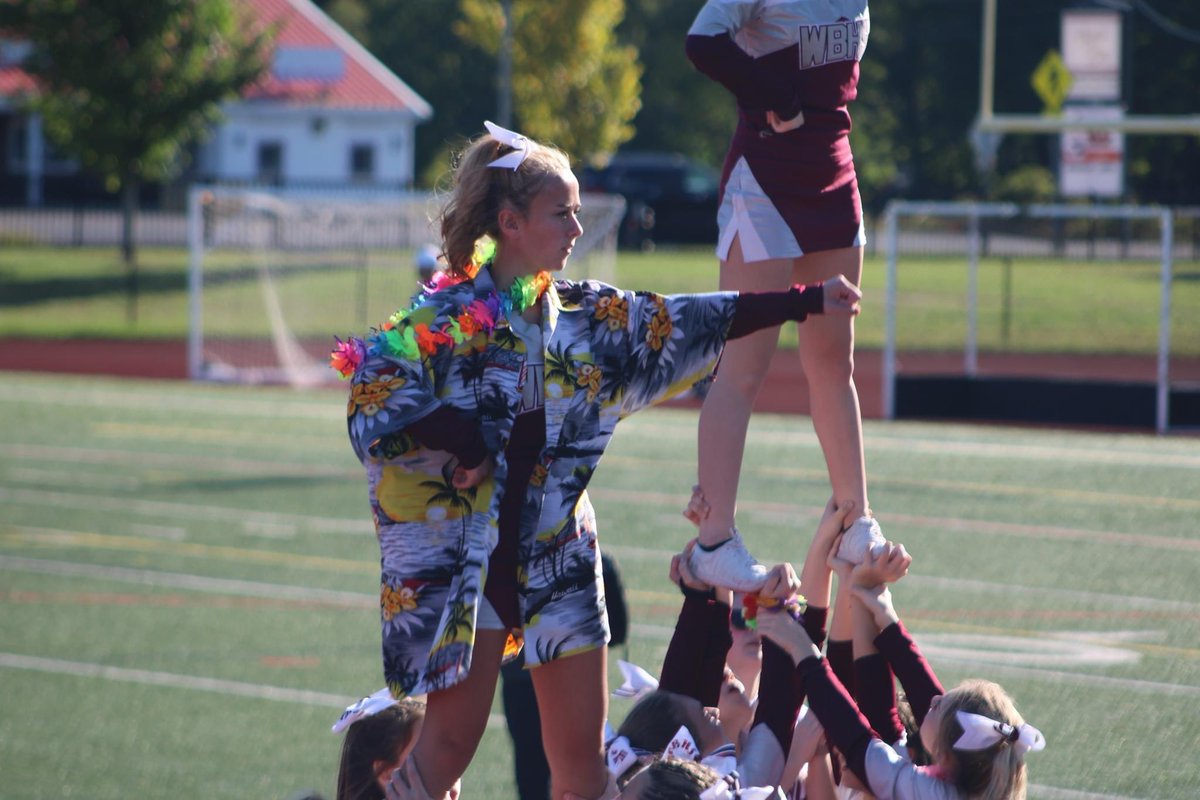 GridironWb's tweet photo. Thank you to the Wildcats Cheerleaders @cheer_wbhs @WBWildcatsFB https://t.co/uQA5QWBUI1