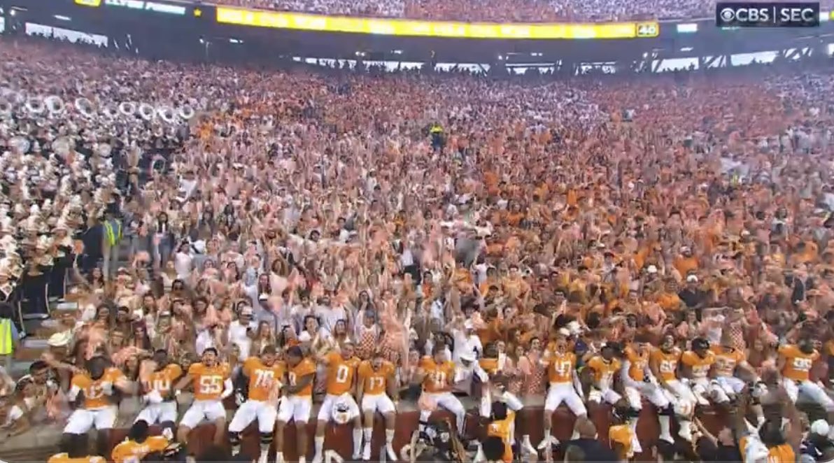 RedditCFB tweet media