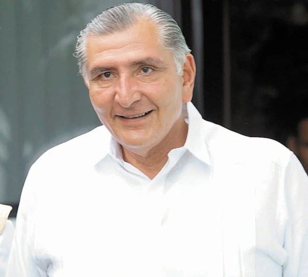 Mis felicitaciones a nuestro Secretario de Gobernación Adán Augusto López Hernández por motivo de su cumpleaños.
:
Mucha vida, los mejores deseos y éxito.
:
#felizcumpleaños
#felicitaciones