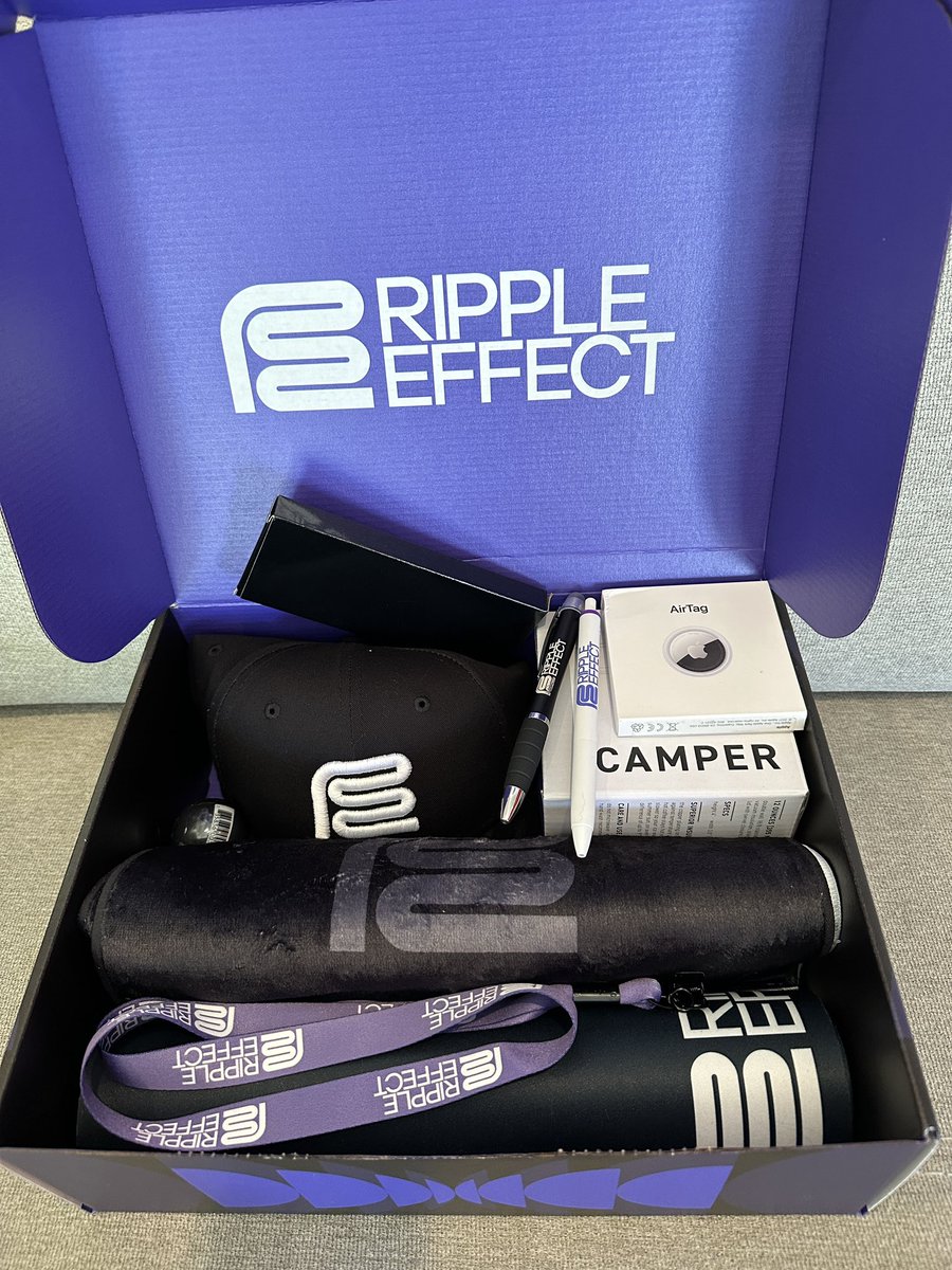 RobGzzzLA's tweet photo. Fresh Ripple Effect Studios swag drop this week to celebrate the office opening and our Housewarming party. Lots of cool stuff in this box! #rippleeffect #gamedev #videogameswag #battlefield https://t.co/p7xOs7KJvb