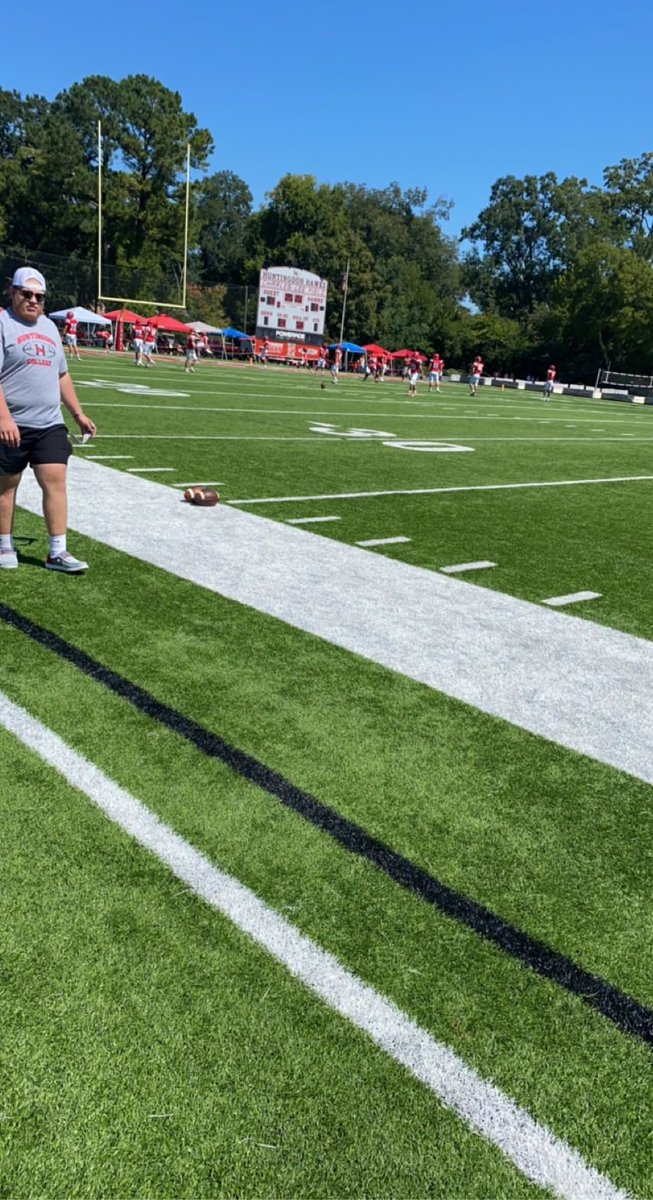 Had a great visit at Huntingdon today🙏🏽<a href="/HuntingdonColl/">Huntingdon College</a> <a href="/HawksFootball/">Huntingdon Football</a> <a href="/CoachAdamMann/">Coach Adam Mann</a> <a href="/_coach_johnson/">coachmjohnson</a> @FootballPell <a href="/CoachRobertJac1/">Coach R J</a> <a href="/HCHawksSports/">Huntingdon College Athletics</a> @CoachStephensWR <a href="/HuntingdonColl/">Huntingdon College</a> <a href="/HCHawksSports/">Huntingdon College Athletics</a> @CoachT_HC <a href="/MaxPreps/">MaxPreps</a> <a href="/DFA_recruiting/">Alabama High School Recruiting</a> <a href="/247recruiting/">247Sports Recruiting</a> <a href="/DexPreps/">DexPreps</a>