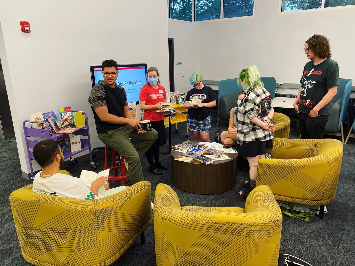 ShimerSchool's tweet photo. We had some great conversations at our Banned Books Read-In. From Vonnegut to Morrison to poems by Silverstein and picture books in verse, we celebrated banned books of all kinds! Thanks to @oesterlelib for co-hosting this event with us, and for reading us a picture book! https://t.co/XEicjjm8k3
