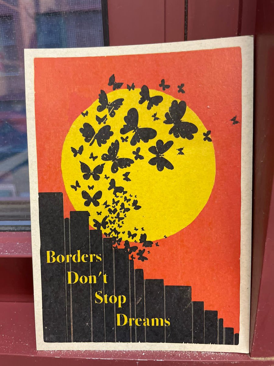 UndeterredF's tweet image. Great turn out for the #communityscreening in Chicago last night! 

So awesome to hear from the community successfully organizing against the profiteering of military (and border security) contractor Boeing! 

✨️Screening co-sponsored by @bootboeing @afsc_org @chitorture