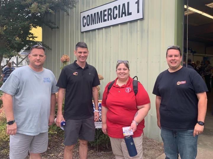Brandon4StMarys's tweet photo. Today: Walk for Recovery organized by @SMCHD_gov, walked in the County Fair parade, talked to a lot of voters, and even ran into the @WeAreEASMC President!
#LetsVoteBrandon #StMarysCounty #DemcastMd https://t.co/j8RDs5BKqW