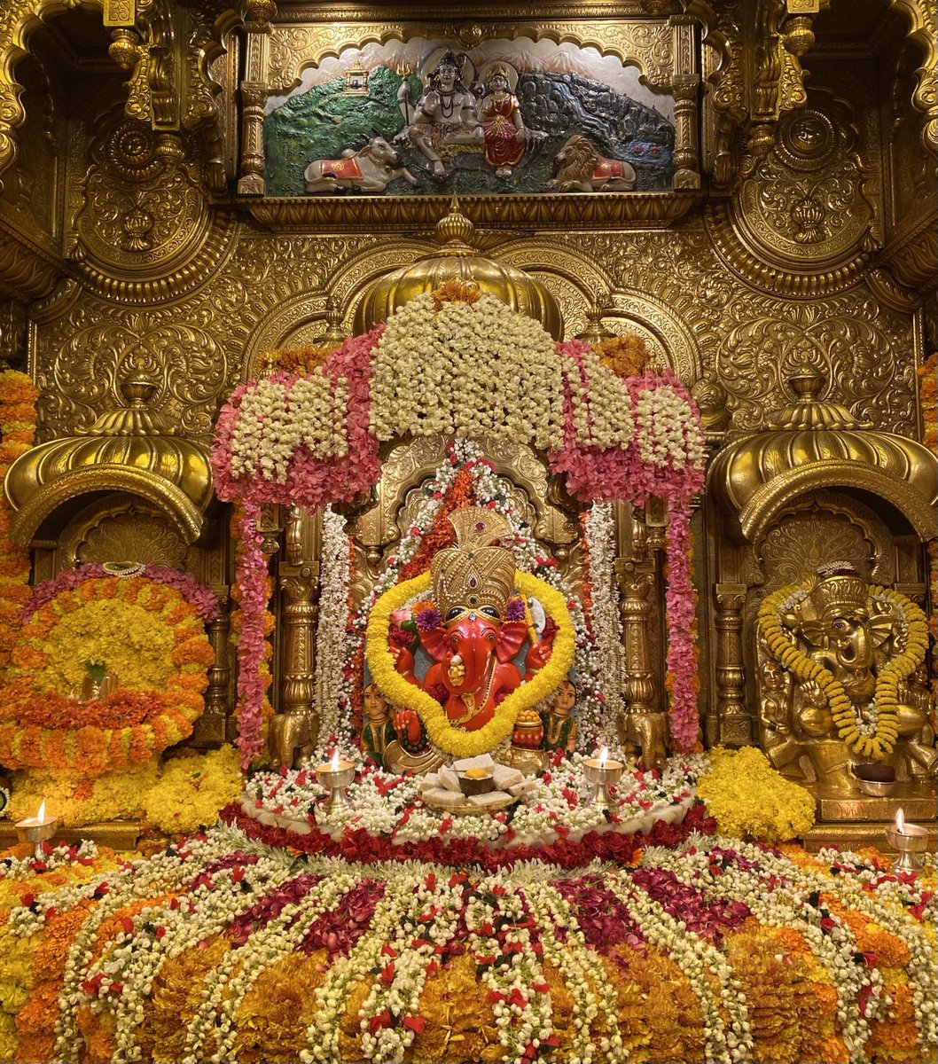SVTMumbai's tweet photo. 🙏 गणपती  बाप्पा मोरया 🌺मंगलमूर्ती मोरया 🙏२५/०९/२०२२
🙏Ganapati Bappa Moraya 🌺 Mangalmurti Moraya  🙏25/09/2022 https://t.co/i6h8dRCzdK