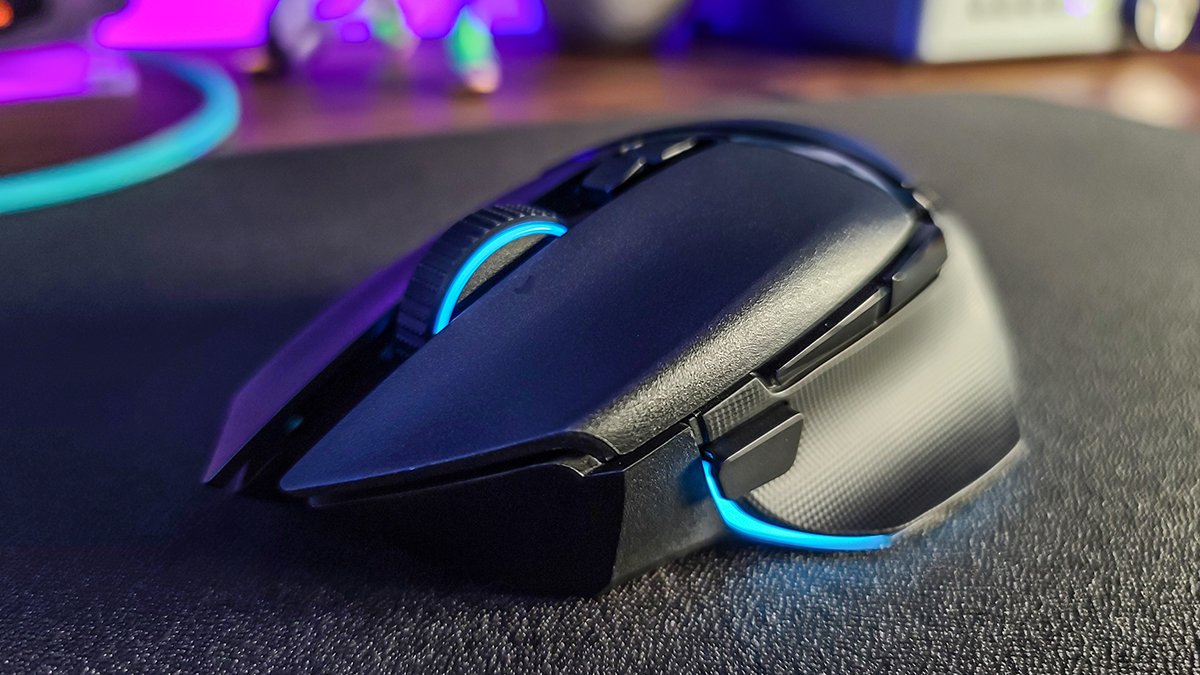 R Λ Z Ξ R on Twitter "Experience functionality with the Razer