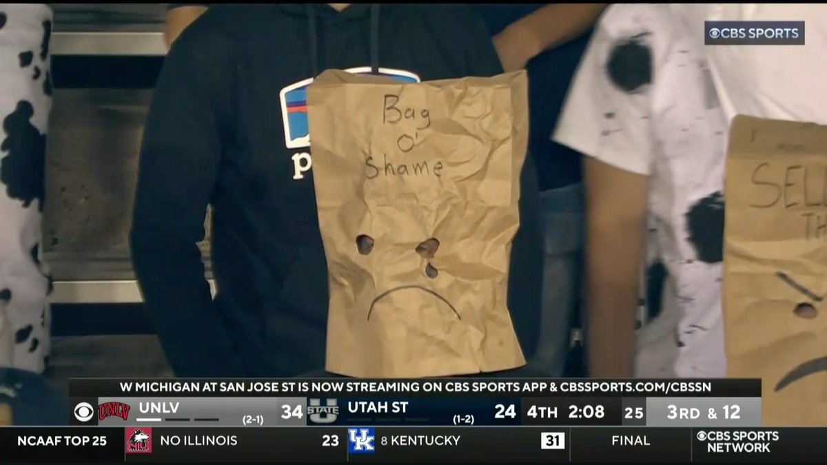 CBSSportsNet's tweet photo. Utah State fans were NOT happy with a home @MoutainWest loss 😢 https://t.co/59CeqMAhiY