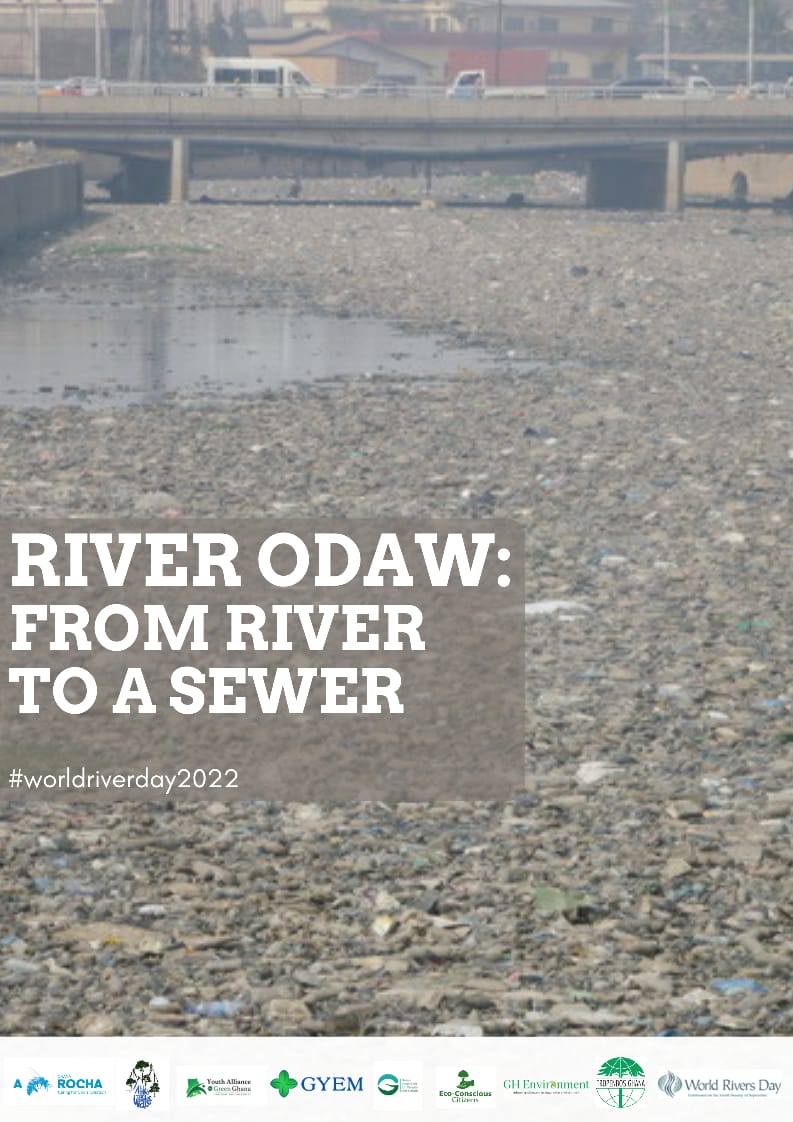 The heartbreaking state of a river that flows into the ocean through the Korle Lagoon. This is why we keep advocating for a ban on Single-Use #Plastics. 

#StopRiverPollution #WRD2022 #RestoreOurRivers #BanSingleUseGh