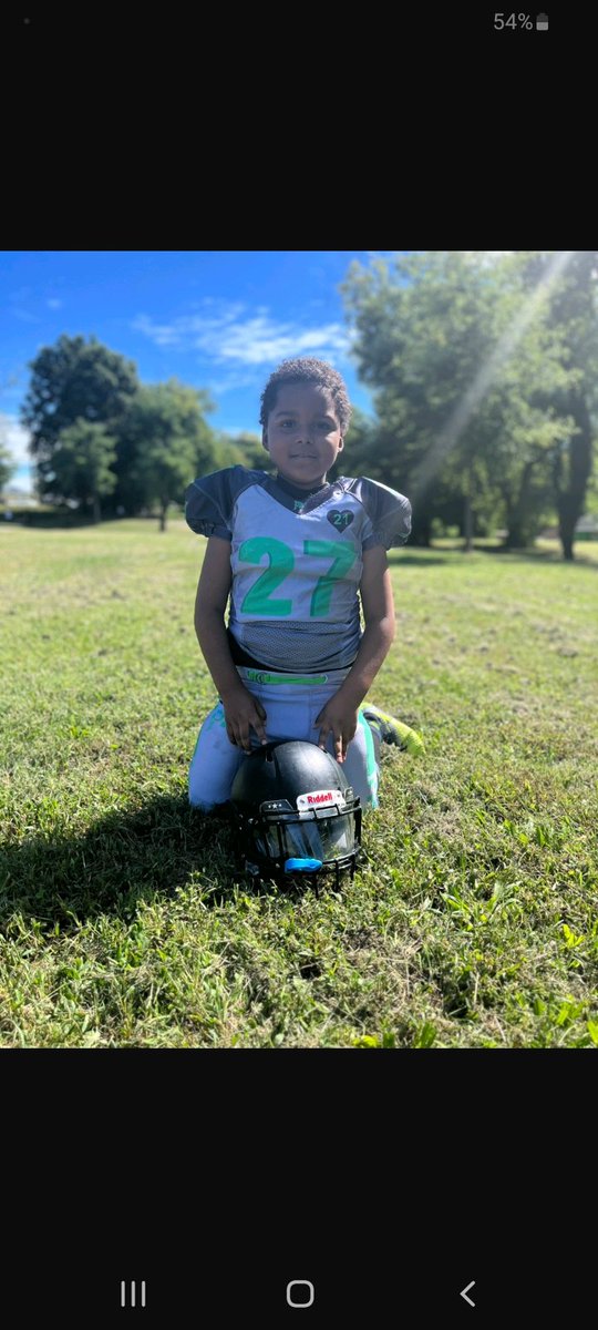 Simply_Stamper's tweet photo. Thank you for your support of my son's football team the Peppermill Purge 7U. The money raised will go toward the team uniforms, team travel, and our end of season team banquet!

https://t.co/JtJhJhDrP8

#StamperJr #PepperMill7U https://t.co/vd9dYCIlvX