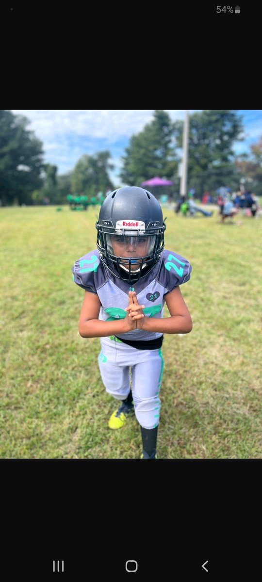 Simply_Stamper's tweet photo. Thank you for your support of my son's football team the Peppermill Purge 7U. The money raised will go toward the team uniforms, team travel, and our end of season team banquet!

https://t.co/JtJhJhDrP8

#StamperJr #PepperMill7U https://t.co/vd9dYCIlvX