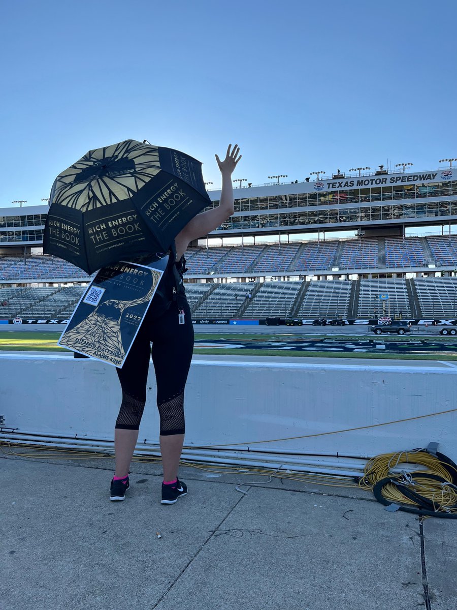 Alanis King tweet media