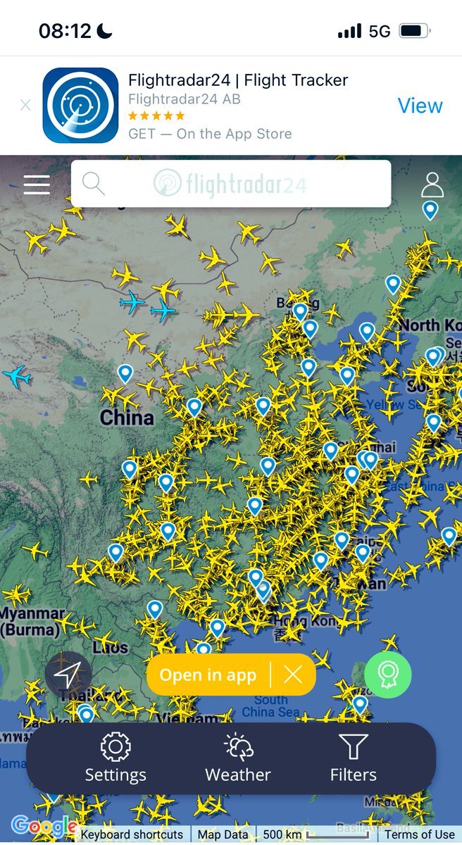 moraghobbs's tweet photo. Rumours of a coup in #china due to flights and trains being cancelled, while I wait for my train and check the current flight tracker 😂 https://t.co/9UDHvYLoVY