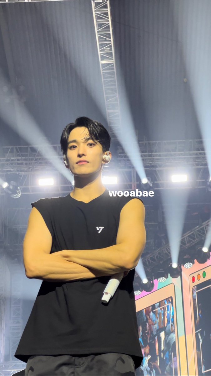 wooabae's tweet photo. siap kak dokyeom maaf kalau saya ada salah 🙏🏻🙏🏻🙏🏻

#BETHESUNinJKT https://t.co/9Kntdr5dmG
