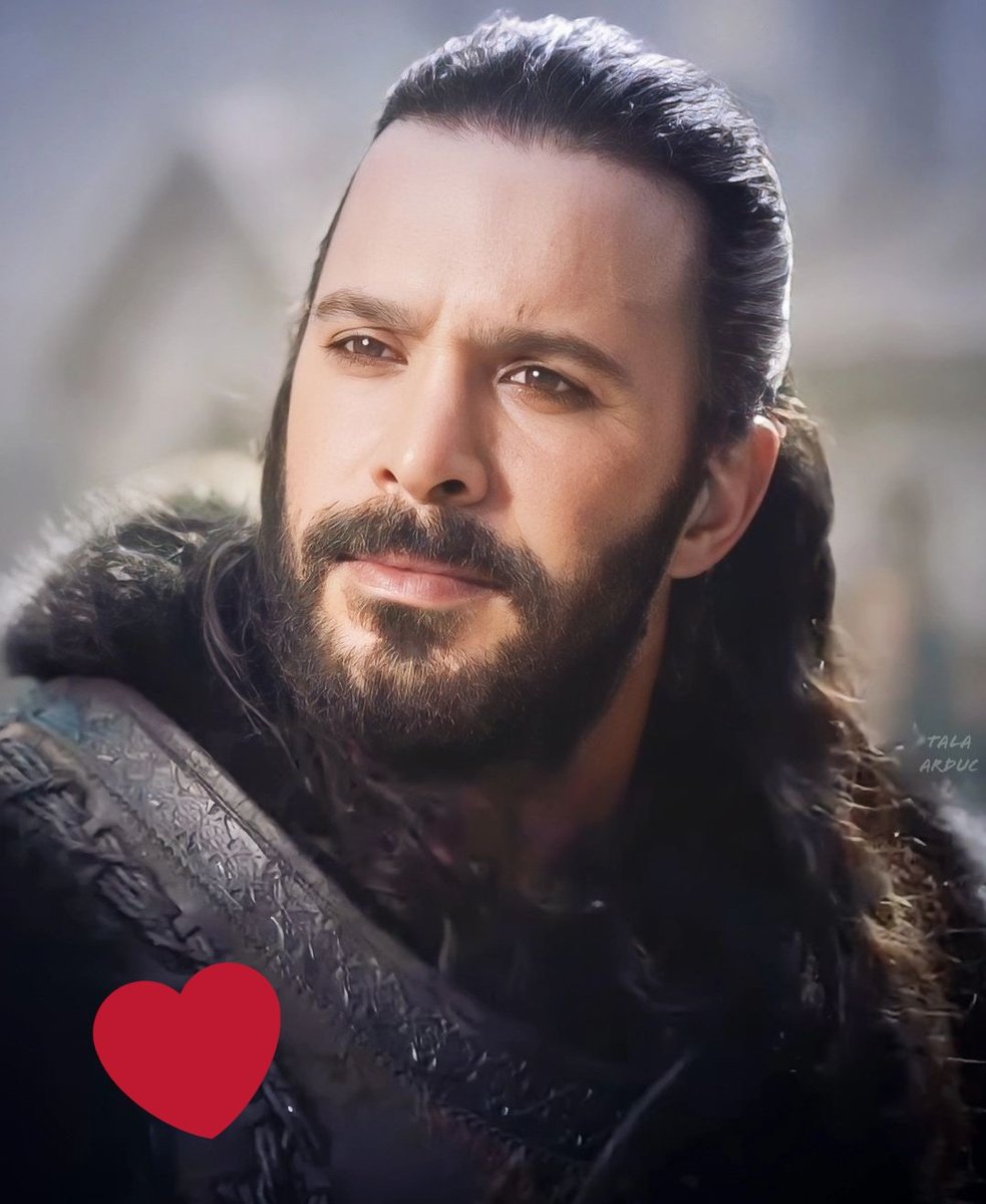 #barisarduc #AlparslanBueyuekSelcuklu 
#Potro
La perfección en un solo hombre♥️