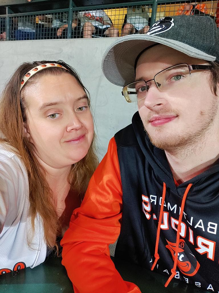 1_Hit_Wonderful's tweet photo. Section 268 since 2008 but an @Orioles Fan since 1990! Happy to share my #Baltimoreorioles experience with my #BestFriend and #truelove having a #BaseBall Of a good time 😊❤️ https://t.co/uyjs1I2Yvt