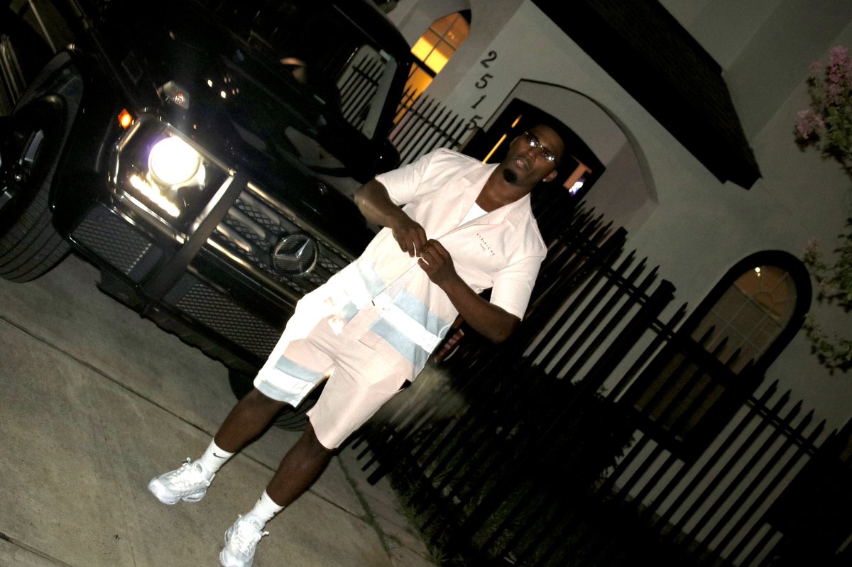 banz_gray's tweet photo. It Aint Hurt Me When They Switch I Was Happy To Know 🤝🏾♟
I Put My All into my People I Just Hope That They Know ❤️🩹🤞🏾 #LLWICK 🐐 #LLRICHEY 💚 #FAO #YAYOCLUB https://t.co/DBUR95cA1Q