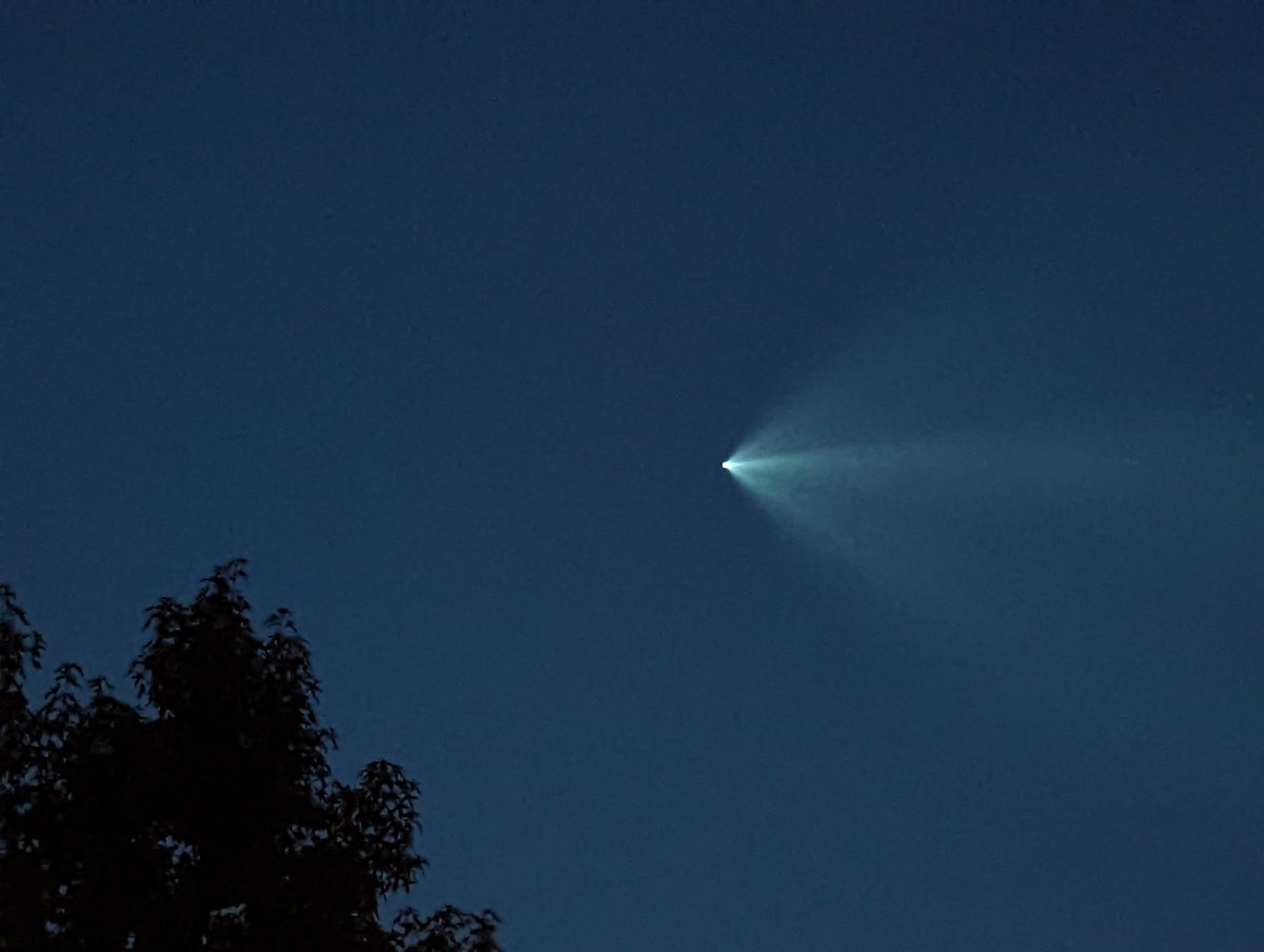 ScottyBeGood's tweet photo. A UFO? https://t.co/kGf1QL3xtc